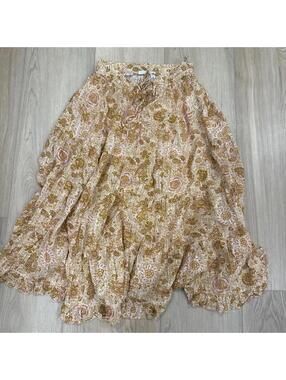 Ulla Johnson skirt , has pockets! No size tag but would fit a size small best